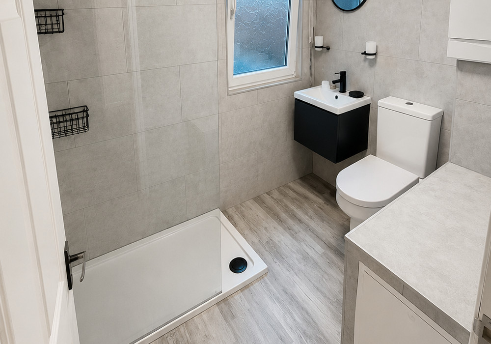 Standard-PVC-Bathroom-services