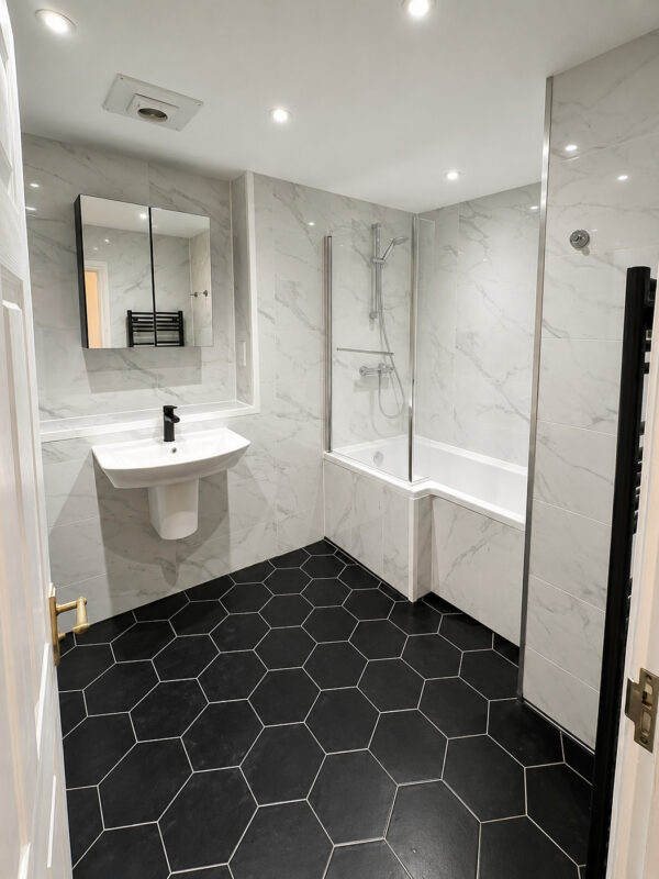 07_REAL_Marble_Hex_Modern_Bathroom